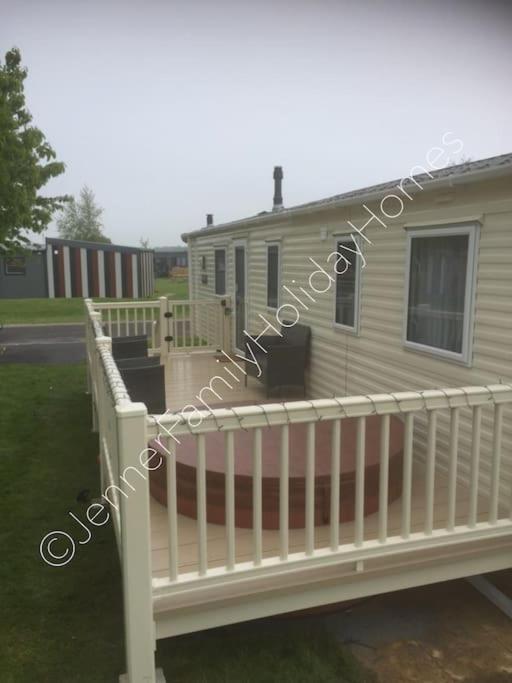 Jenner Family Holiday Homes At Tattershall Lakes Dogdyke Kültér fotó